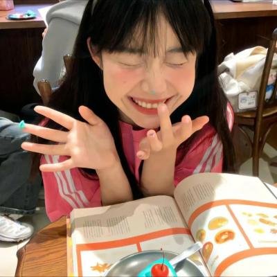导演之子又出大瓜：晒豪宅名表，被批炫富，连日来